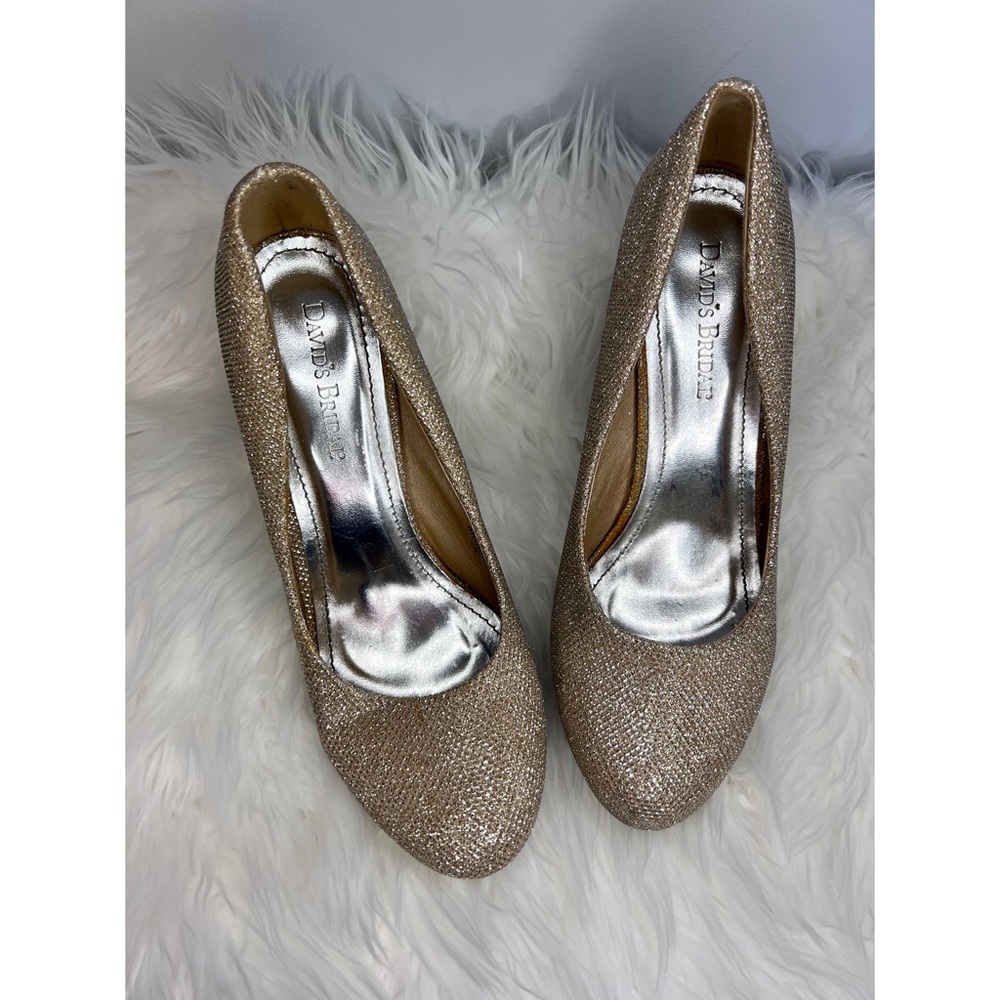 Lady’s DAVID’S BRIDAL Heels